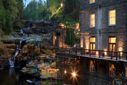 pet friendly hotel in the poconos